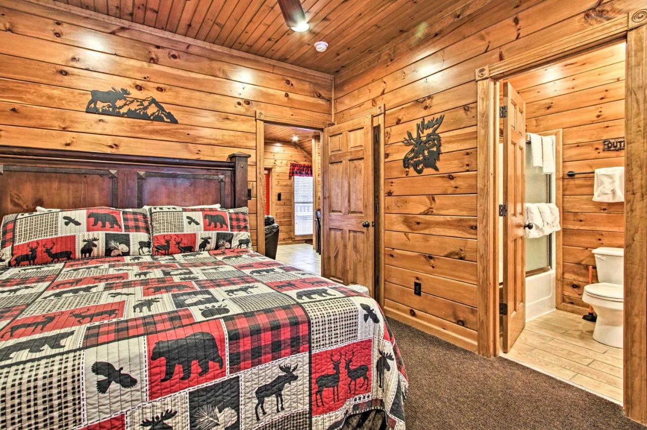 Cabin With Pool Access About 3 Mi To Downtown ガトリンバーグ エクステリア 写真