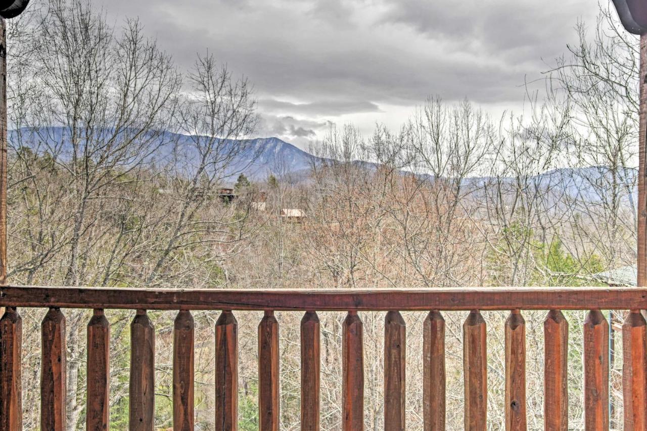 Cabin With Pool Access About 3 Mi To Downtown ガトリンバーグ エクステリア 写真